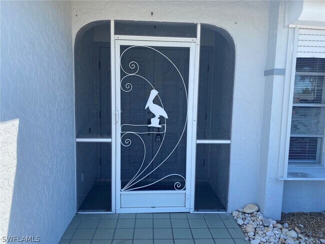 Foto del edificio - 5243 Skylark Ct