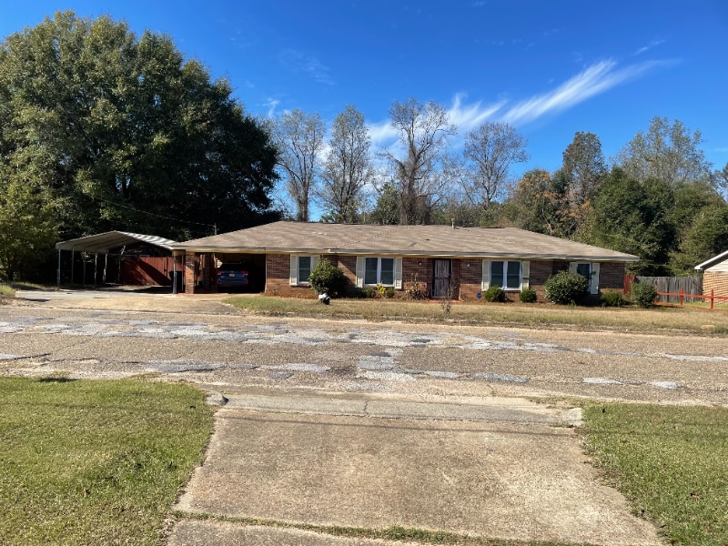 2401 NE Brothers Dr, Tuskegee, AL 36083 House Rental in Tuskegee, AL