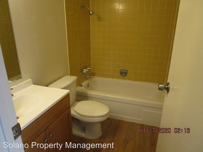 Building Photo - 2101 Santa Ana Dr