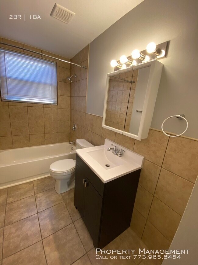 Foto del edificio - Large Brand New Corner Unit Remodeled 2-Be...