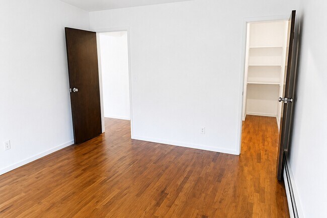 Foto del edificio - 103 Bellgrove Dr