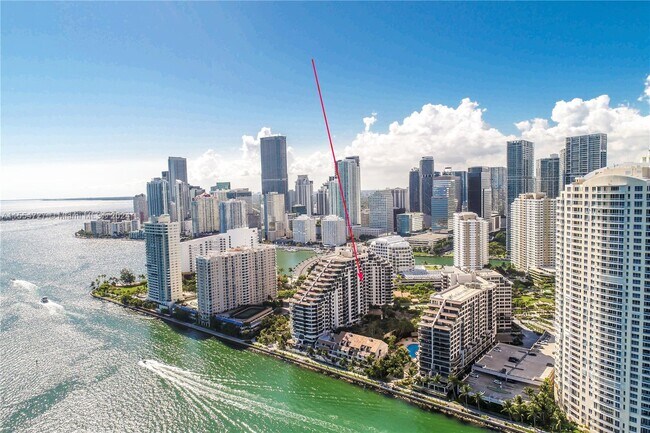 Building Photo - 520 Brickell Key Dr