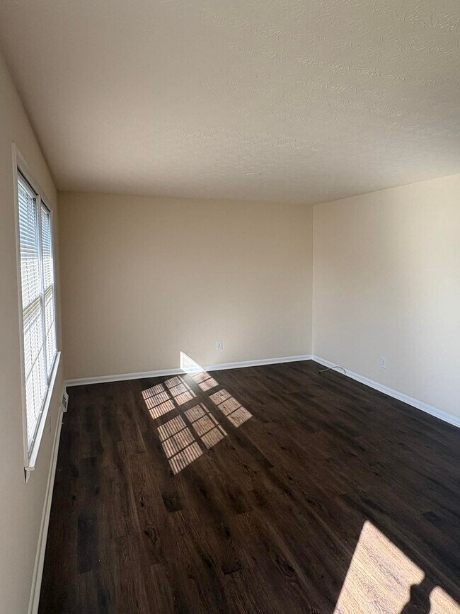 Foto del edificio - 1617 McIntosh St