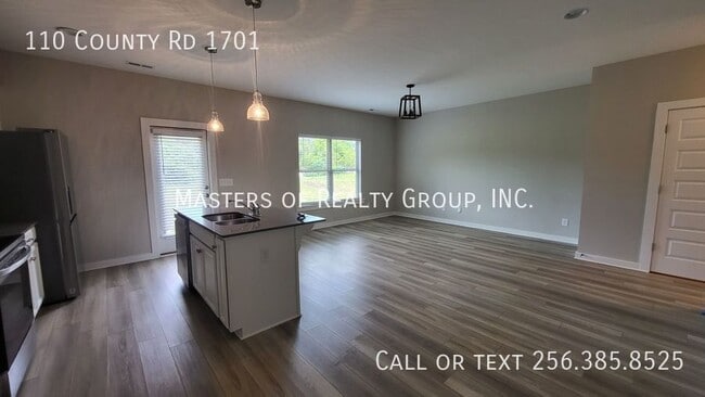 Building Photo - 110 Co Rd 1701