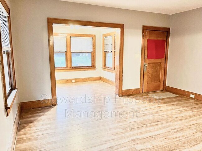 Foto del edificio - 1236 North Ave NE