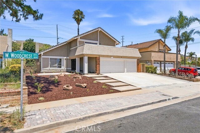 Foto del edificio - 845 Woodcrest Ave