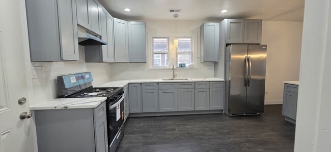 Photo - 22 E 101st Pl Apartment