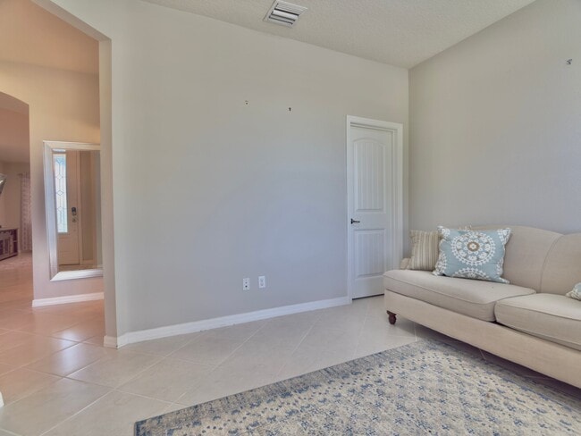 Building Photo - 14284 Murcott Blossom Blvd