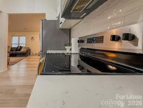 Building Photo - 5819 Woodrock Ct