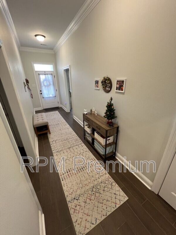 Foto del edificio - 14401 Sterling Oaks Dr