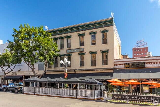 Foto del edificio - 843 4th Ave