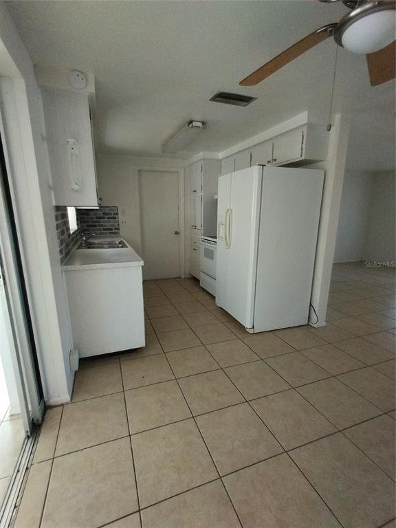 Building Photo - 5204 Skyland Dr
