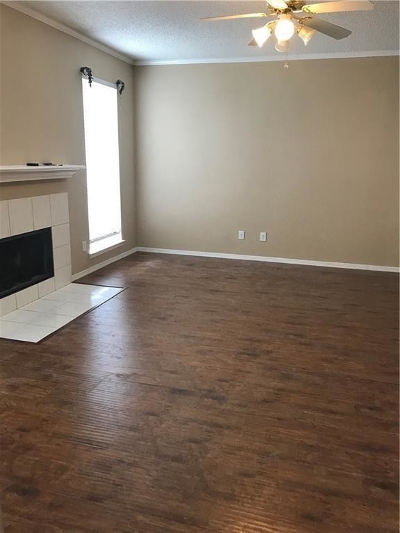 Building Photo - 3035 Brookshire Dr