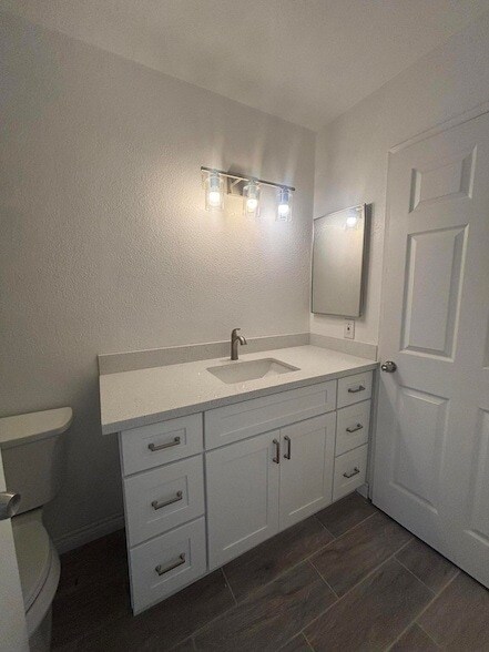 Foto del edificio - 74800 Sheryl Ave