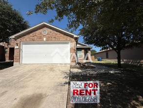 Building Photo - 511 Sanderling