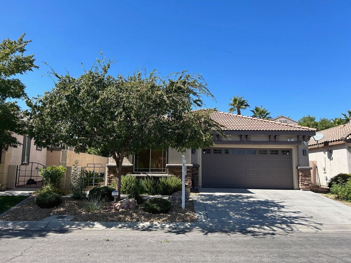 Building Photo - 1021 Newbold St