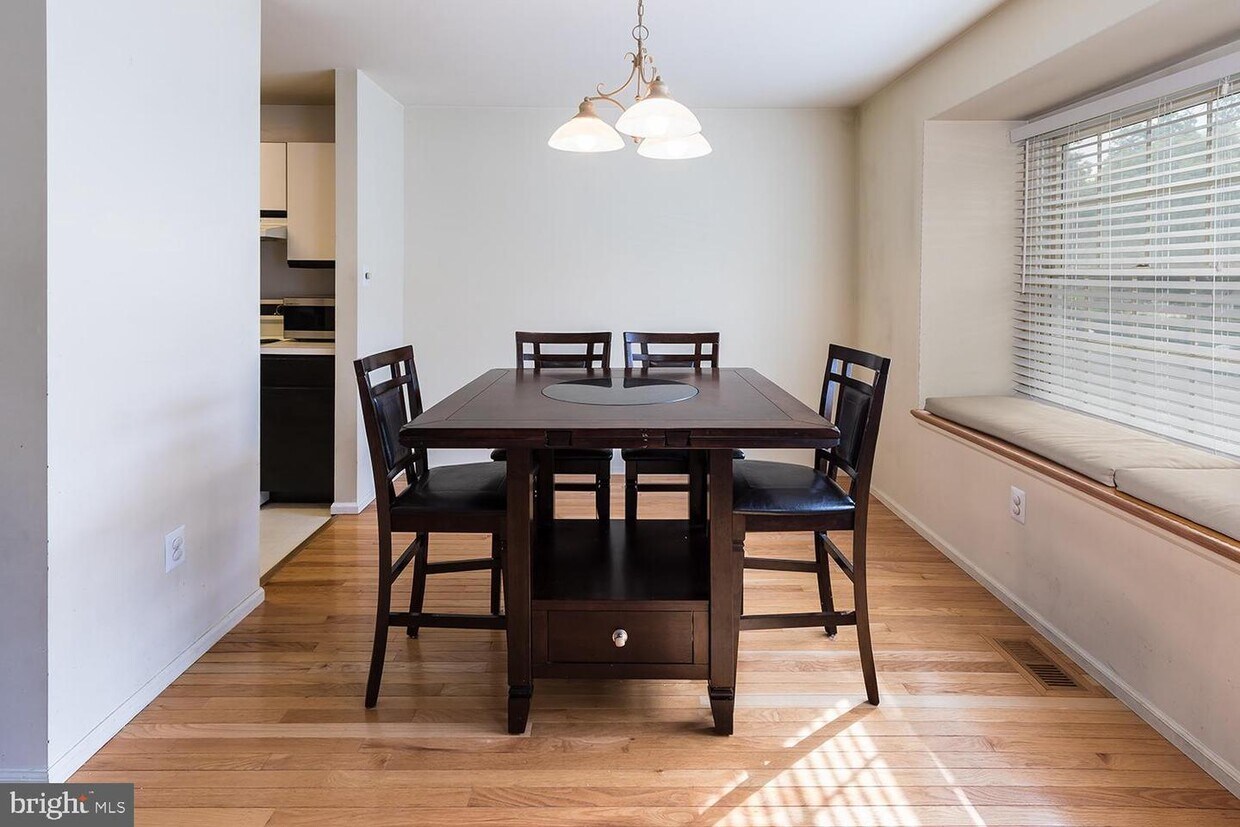 Foto principal - 142 Chalkboard Ct