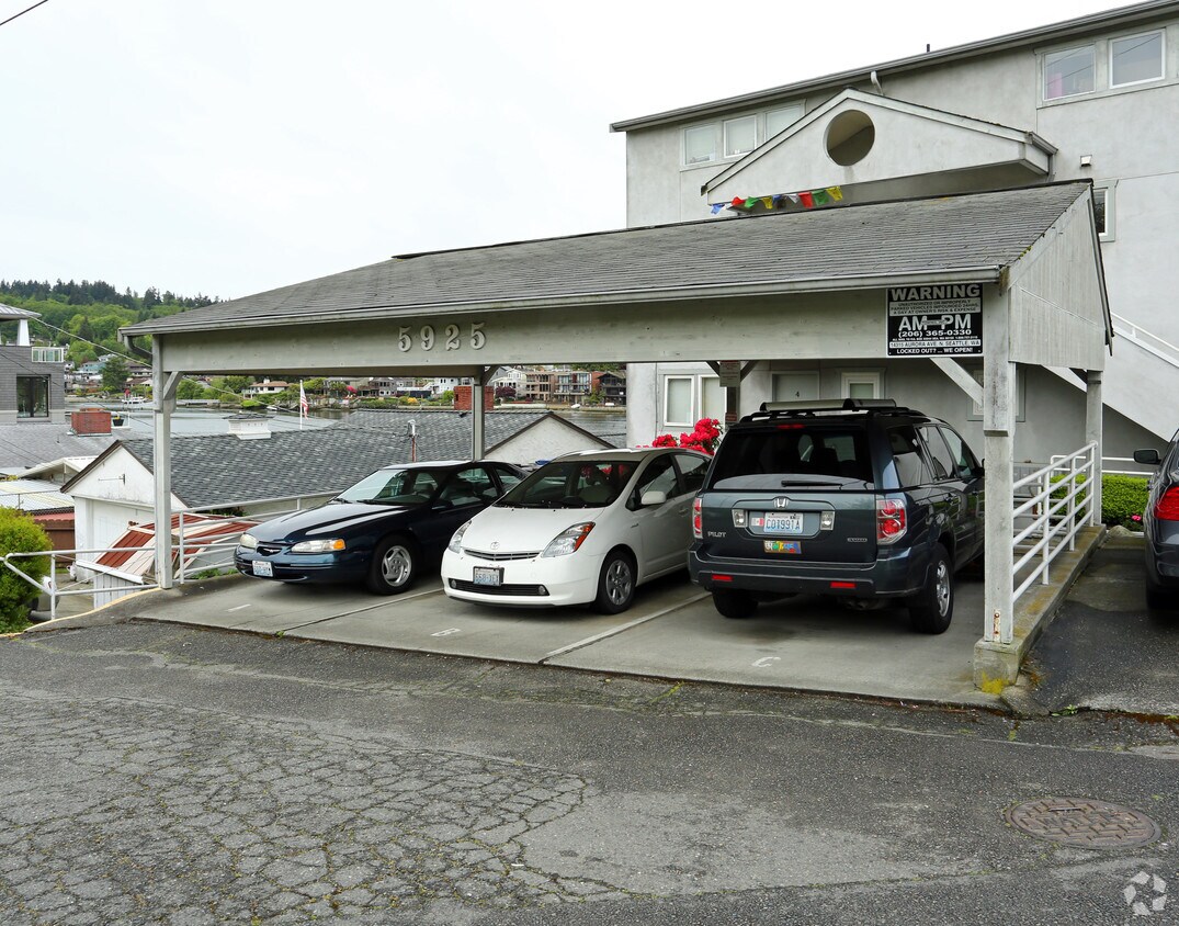 Foto del edificio - 5925 Seaview Ave NW