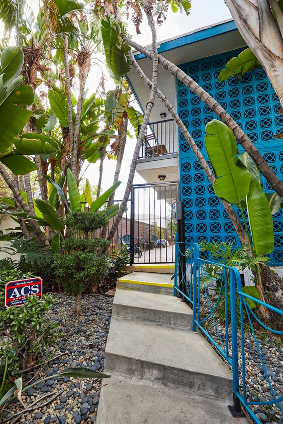 833 N Hayworth Ave Unit 1, West Hollywood, CA 90046 Apartments in