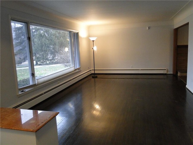 Foto del edificio - 32783 Biddestone Ln