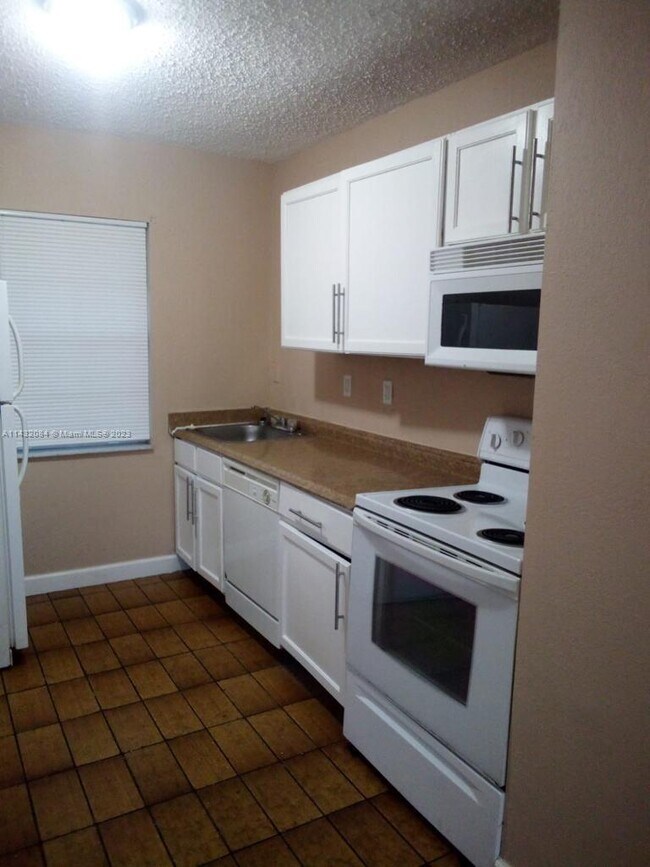 Foto del edificio - 752 NW 4th St