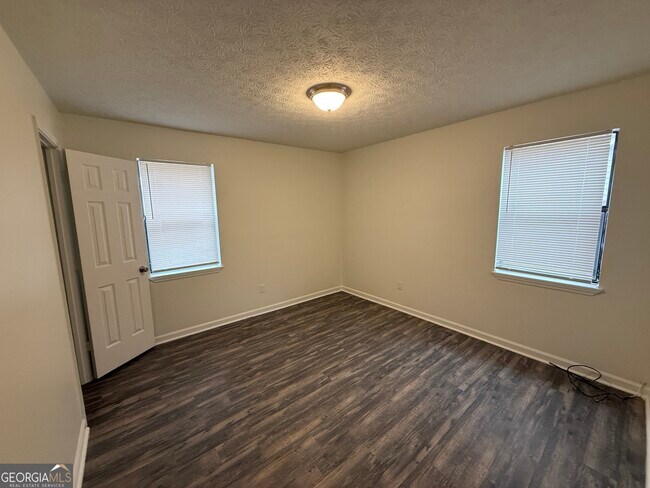 Foto del edificio - 111 Vintage Ct