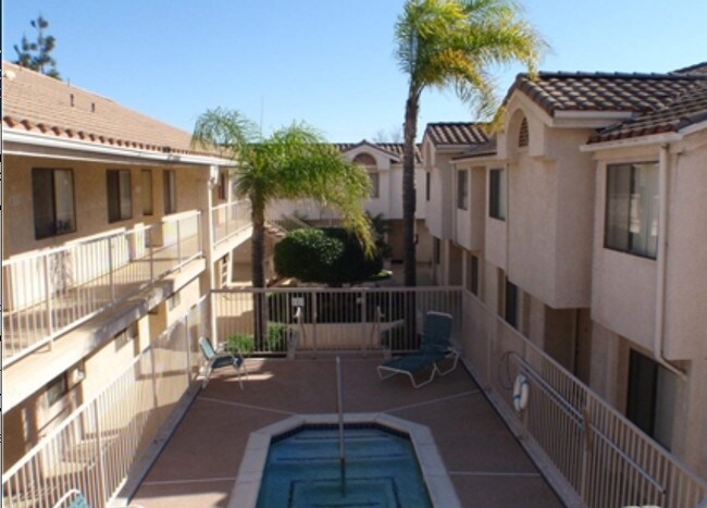 The Villas en Anaheim - The Villas at Anaheim
