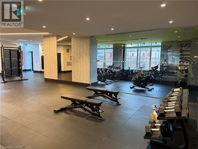 Building Photo - 55 Duke St W