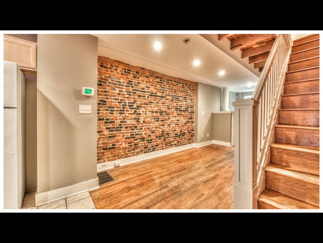 Building Photo - 50 E Randall St