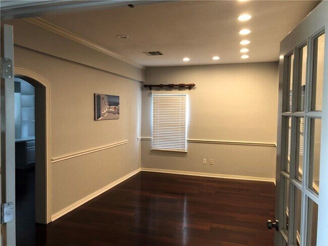 Building Photo - 11426 Rustic Rock Dr