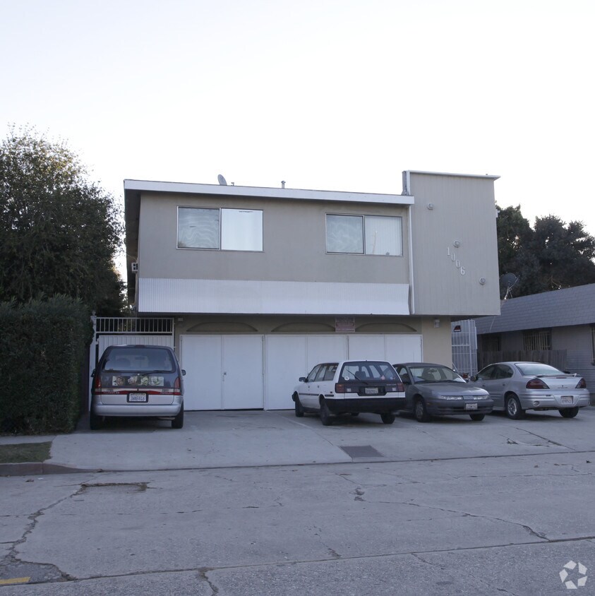 Building Photo - 1006 Wilcox Ave