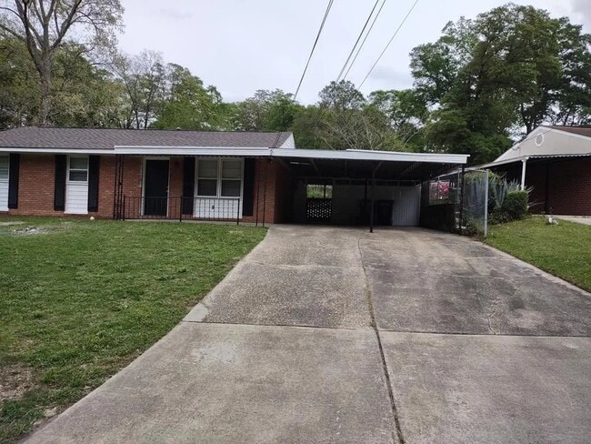 Foto del edificio - 4707 Wellborn Dr