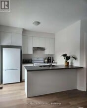 Building Photo - 9416 Bayview Ave