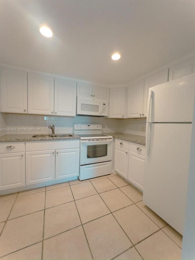 Building Photo - 13335 Arch Creek Rd