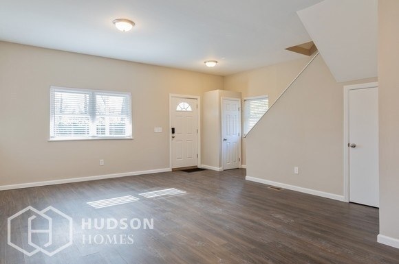 Building Photo - 233 Moriches Ave