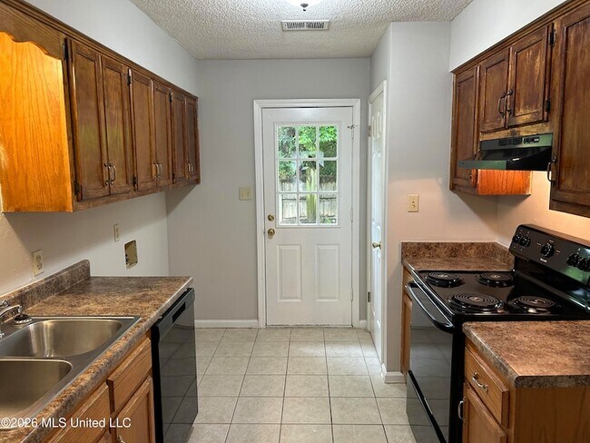 Foto del edificio - 2900 Brachton Cove W