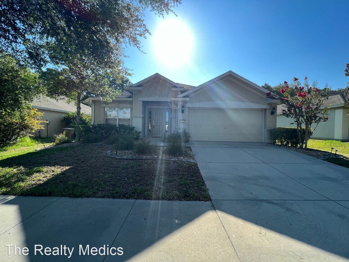 Foto principal - 4 br, 2 bath House - 4067 SW 46th Ter