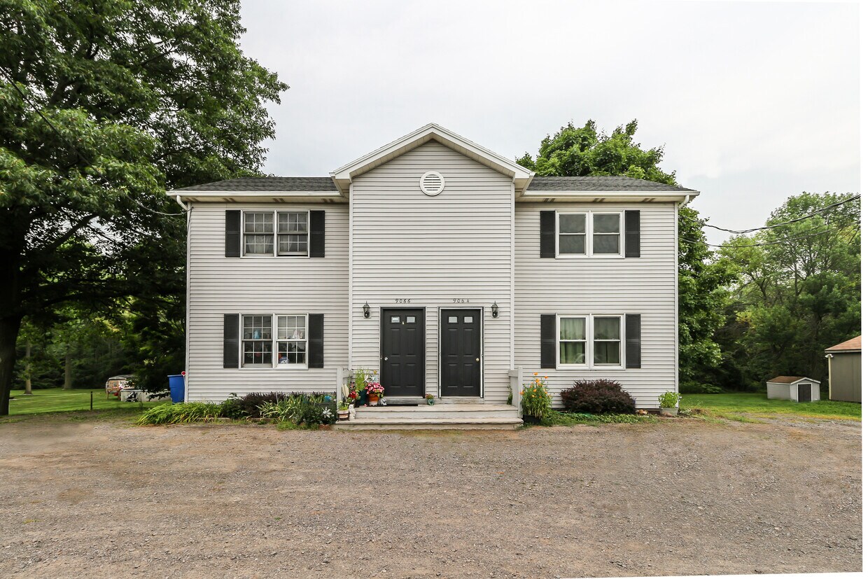 9066 W Ridge Rd Unit 9066, Brockport, NY 14420 Apartments in