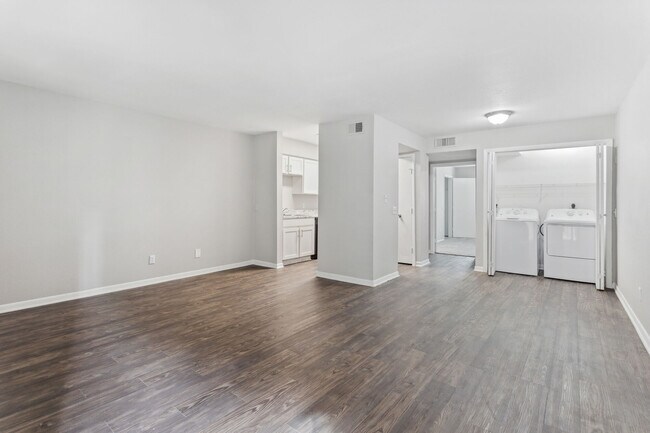 Foto del edificio - The Life at Parkview