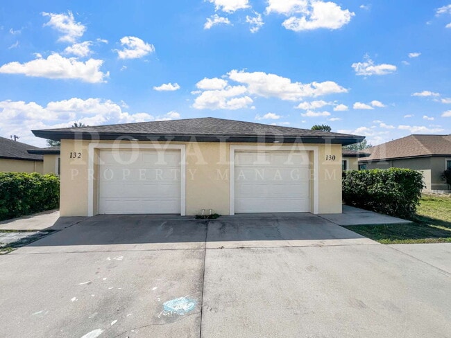 Foto del edificio - 3BR/2BA Cape Coral Rental - Washer... Dryer... Screened Lanai... This One Came Prepared