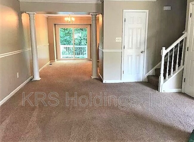 Building Photo - 604 Backridge Ct