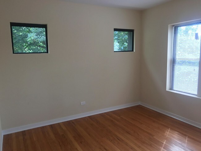 Foto del edificio - 6603 N Campbell Ave