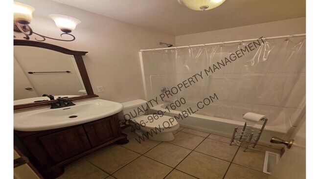 Foto del edificio - BEAUTIFUL 4 BED 3 BATH HOME FOR RENT