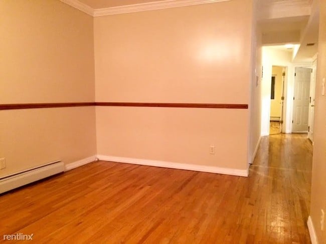 Building Photo - 8084 Cypress Ave