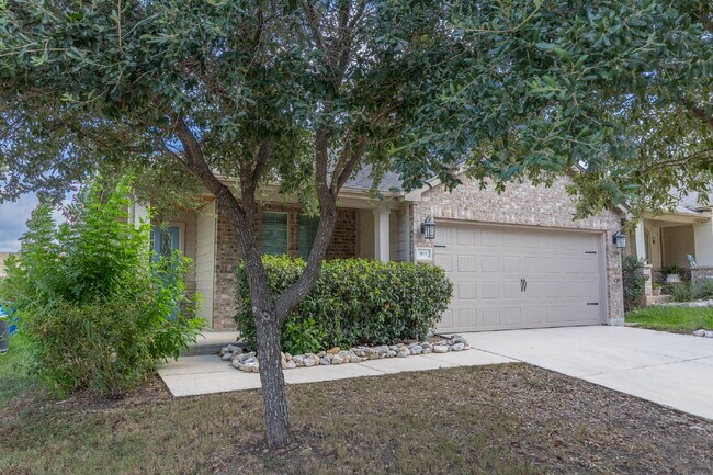 Foto del edificio - 5815 Southern Knoll