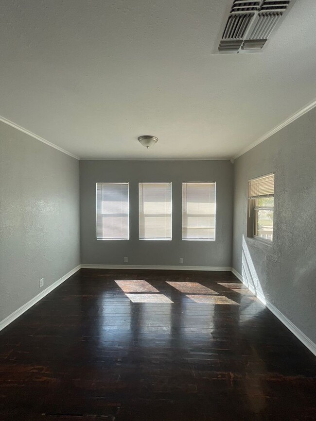 Foto del edificio - Cozy House For Rent In Wichita Falls