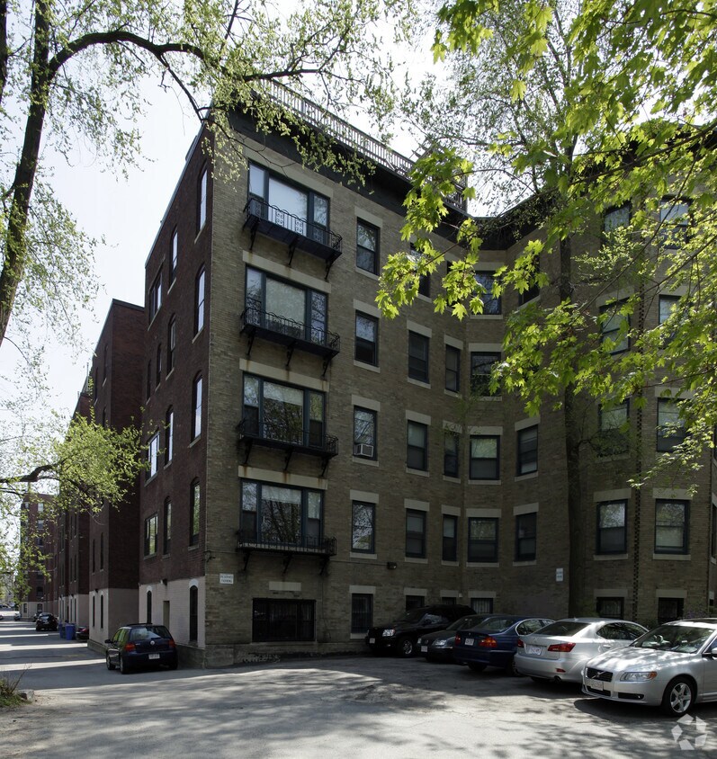 Foto del edificio - 1110-1120 Beacon Street