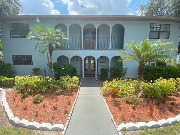 Foto del edificio - 3215 Baird Ave