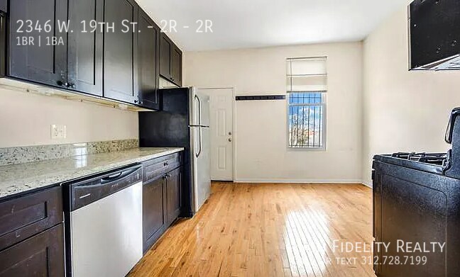 Foto del edificio - 2346 W 19th St