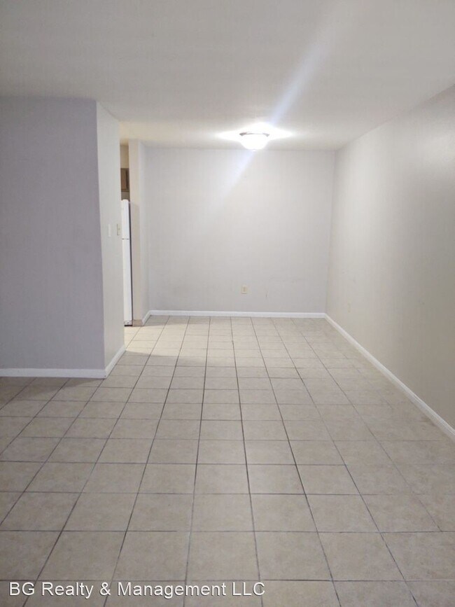 Foto del edificio - 1 br, 1 bath House - 701 S College #215